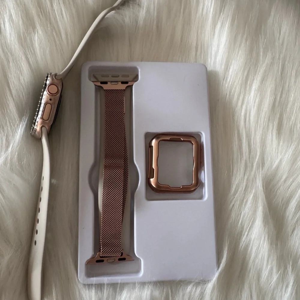 Apple Smartwatch SE & Accessories